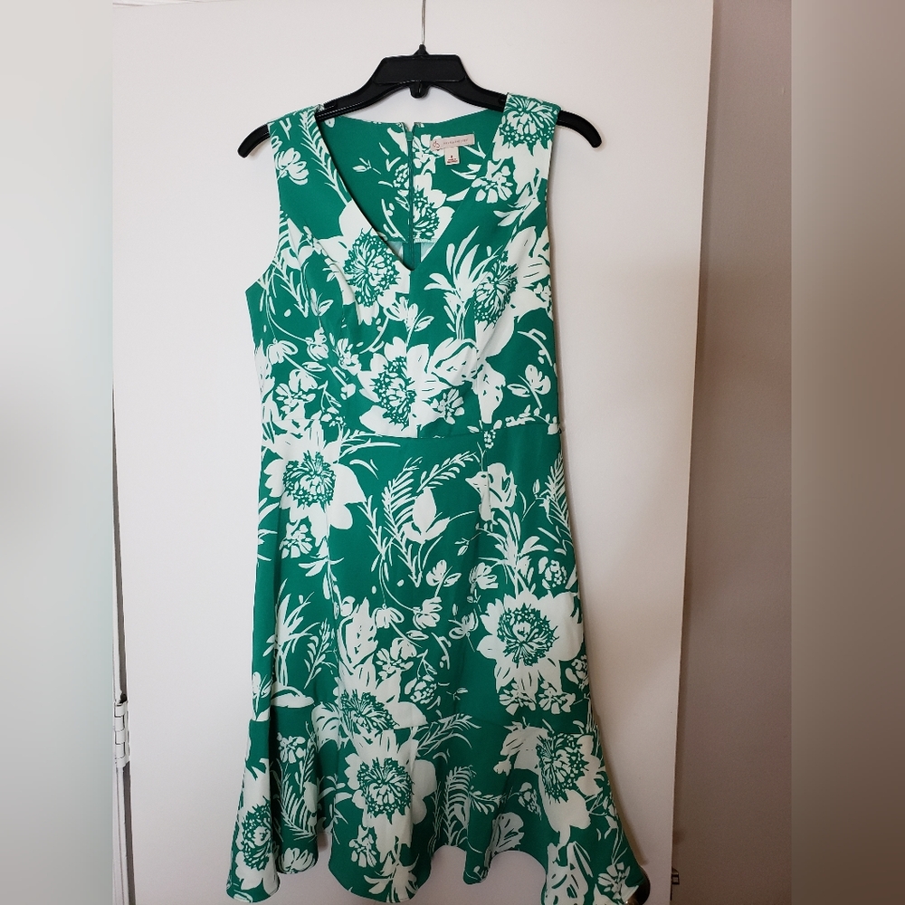 CB Established 1962 Dress